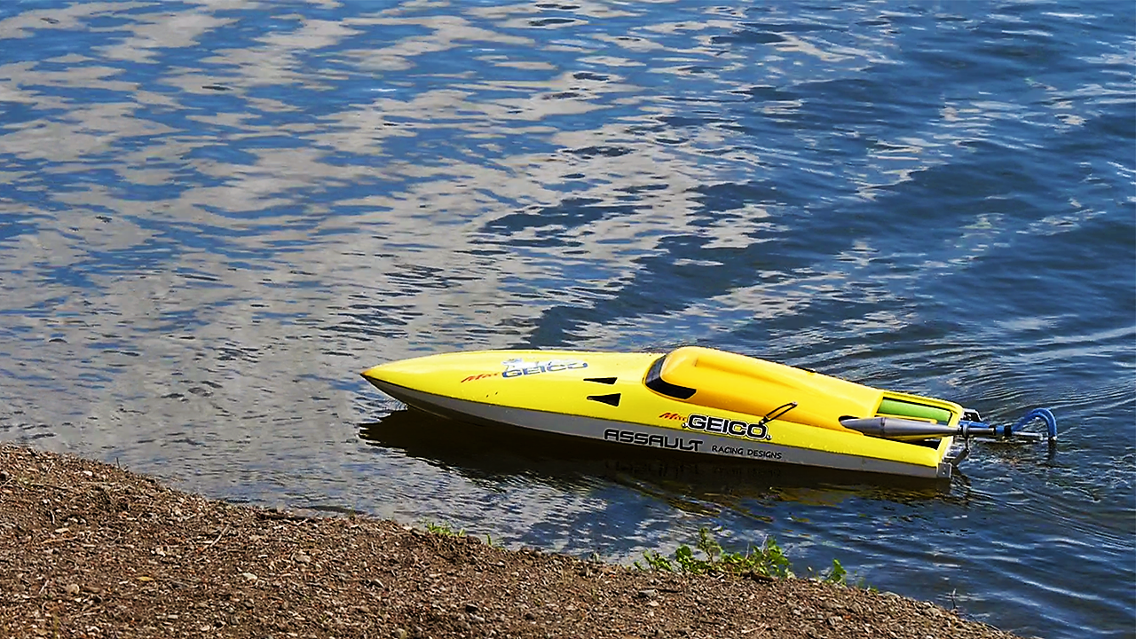 Super Fast 1/5 Scale RC Boats